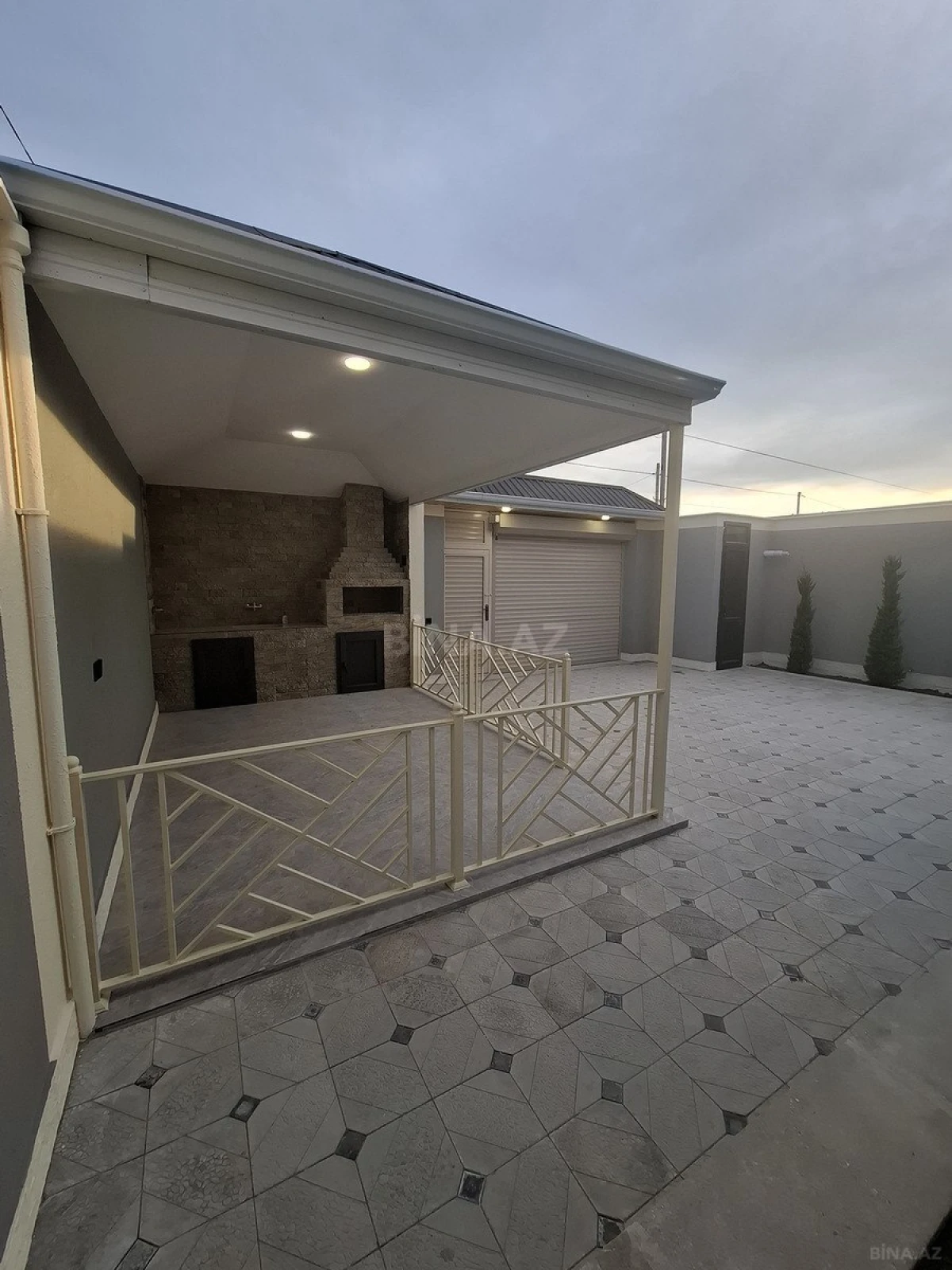 Satılır 4 otaqlı həyət evi 120 m²