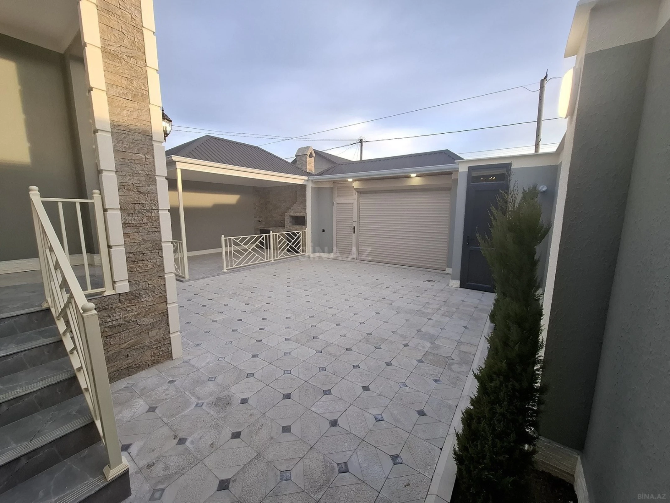 Satılır 4 otaqlı həyət evi 120 m²