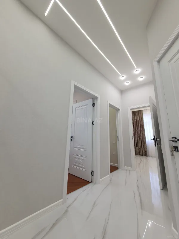 Satılır 2 otaqlı mənzil 70 m²