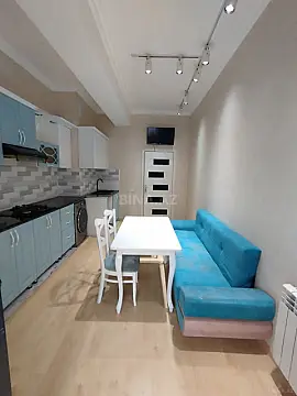 Kirayə verilir 2 otaqlı mənzil 75 m²
