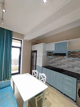 Kirayə verilir 2 otaqlı mənzil 75 m²