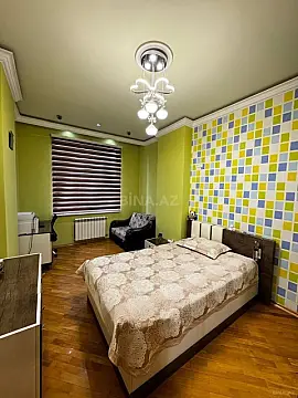 Satılır 3 otaqlı mənzil 118 m²