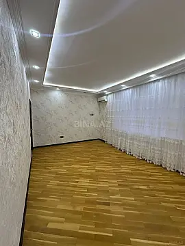 Satılır 3 otaqlı mənzil 122 m²