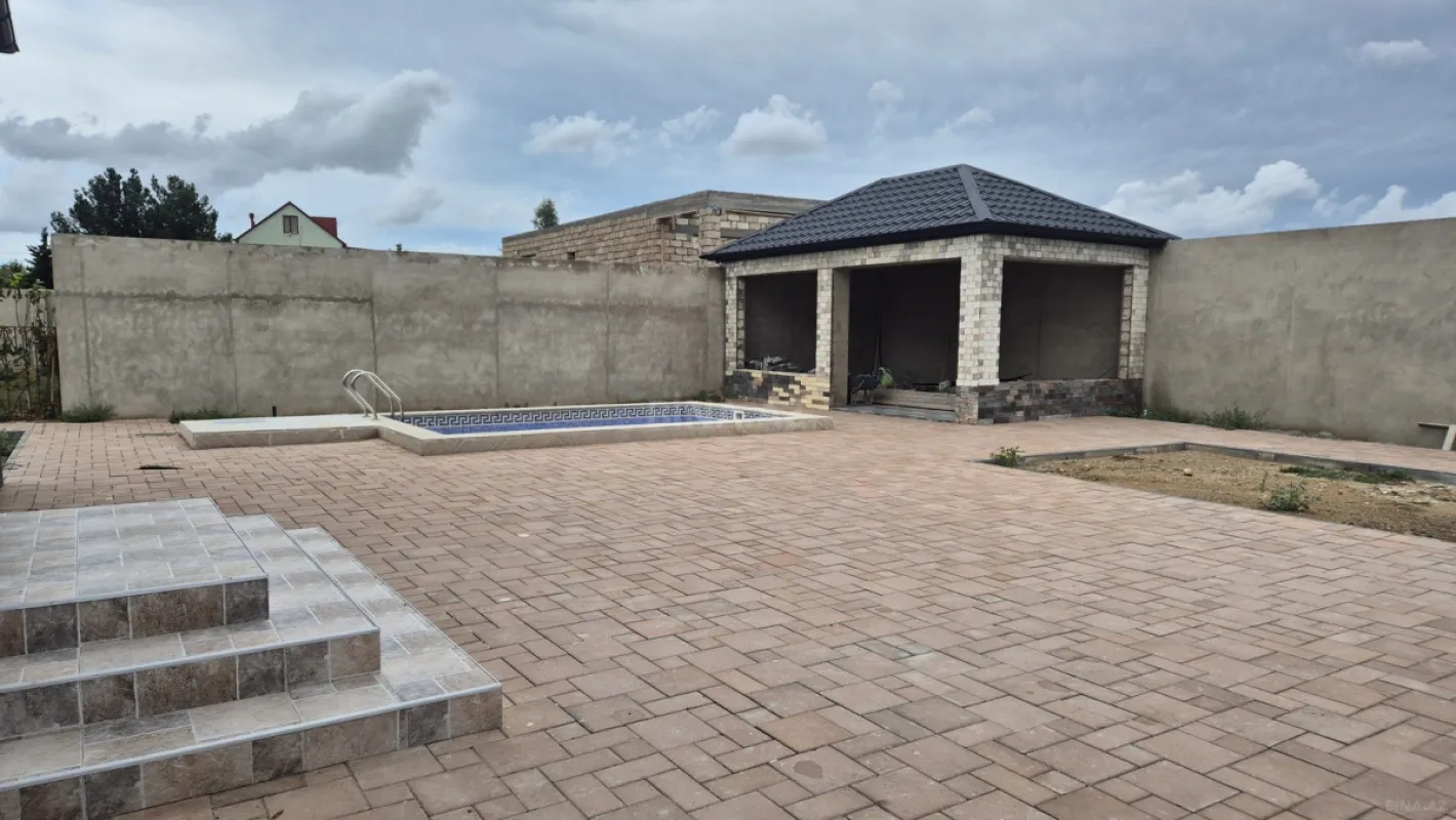 Satılır 5 otaqlı həyət evi 124.6 m²