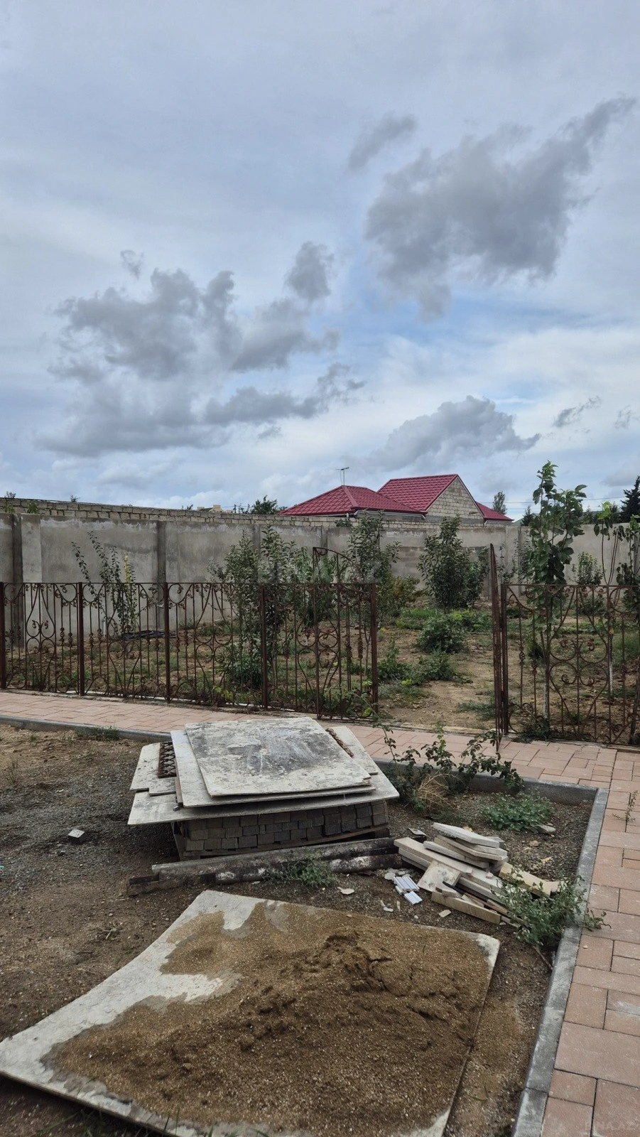 Satılır 5 otaqlı həyət evi 124.6 m²