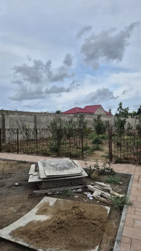 Satılır 5 otaqlı həyət evi 124.6 m²