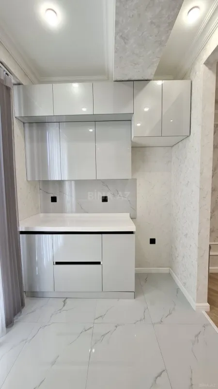 Satılır 2 otaqlı mənzil 57 m²