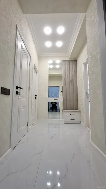 Satılır 2 otaqlı mənzil 57 m²