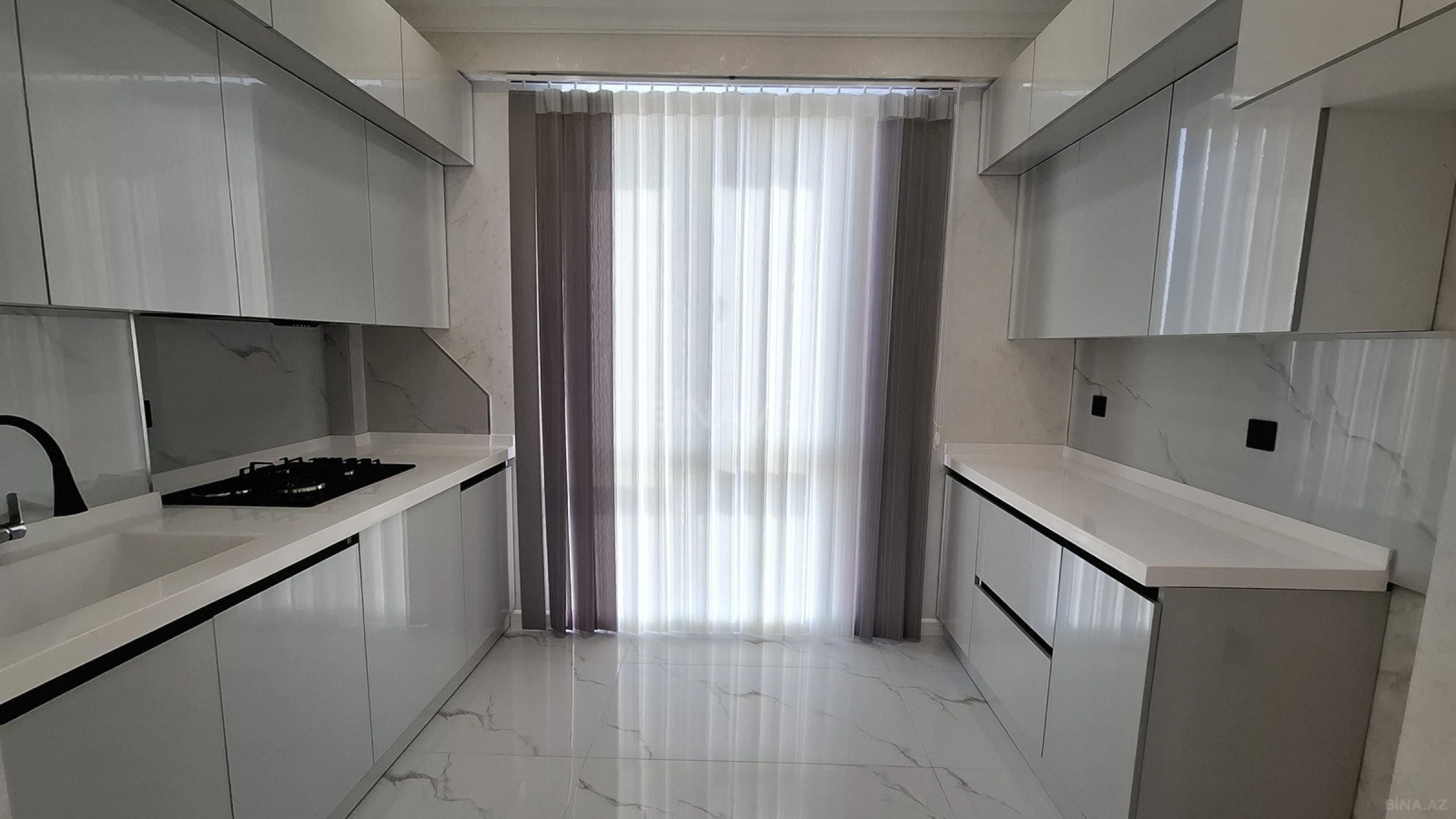 Satılır 2 otaqlı mənzil 57 m²