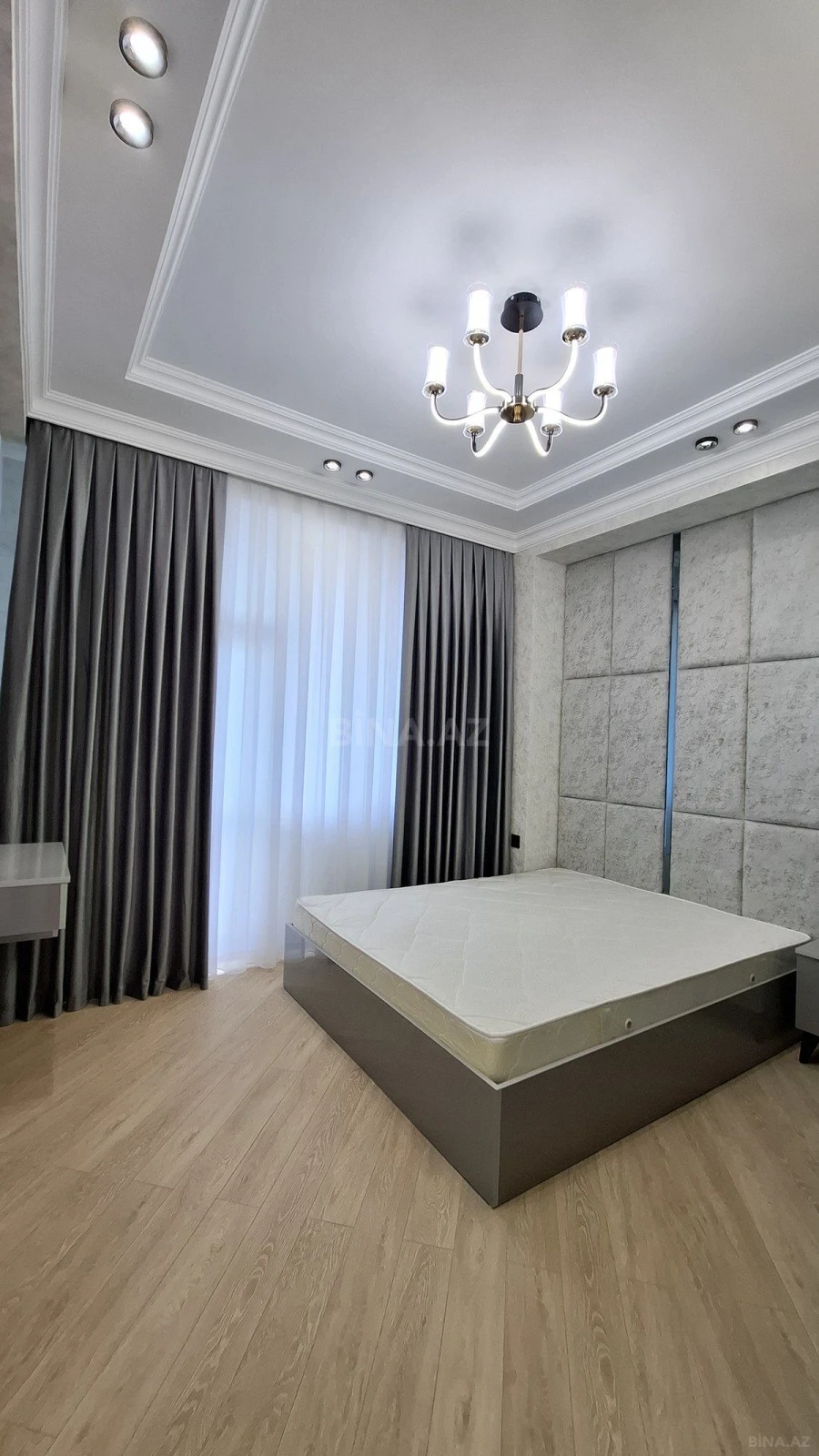 Satılır 2 otaqlı mənzil 57 m²