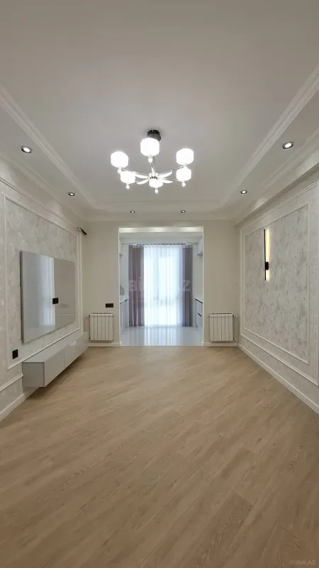 Satılır 2 otaqlı mənzil 57 m²