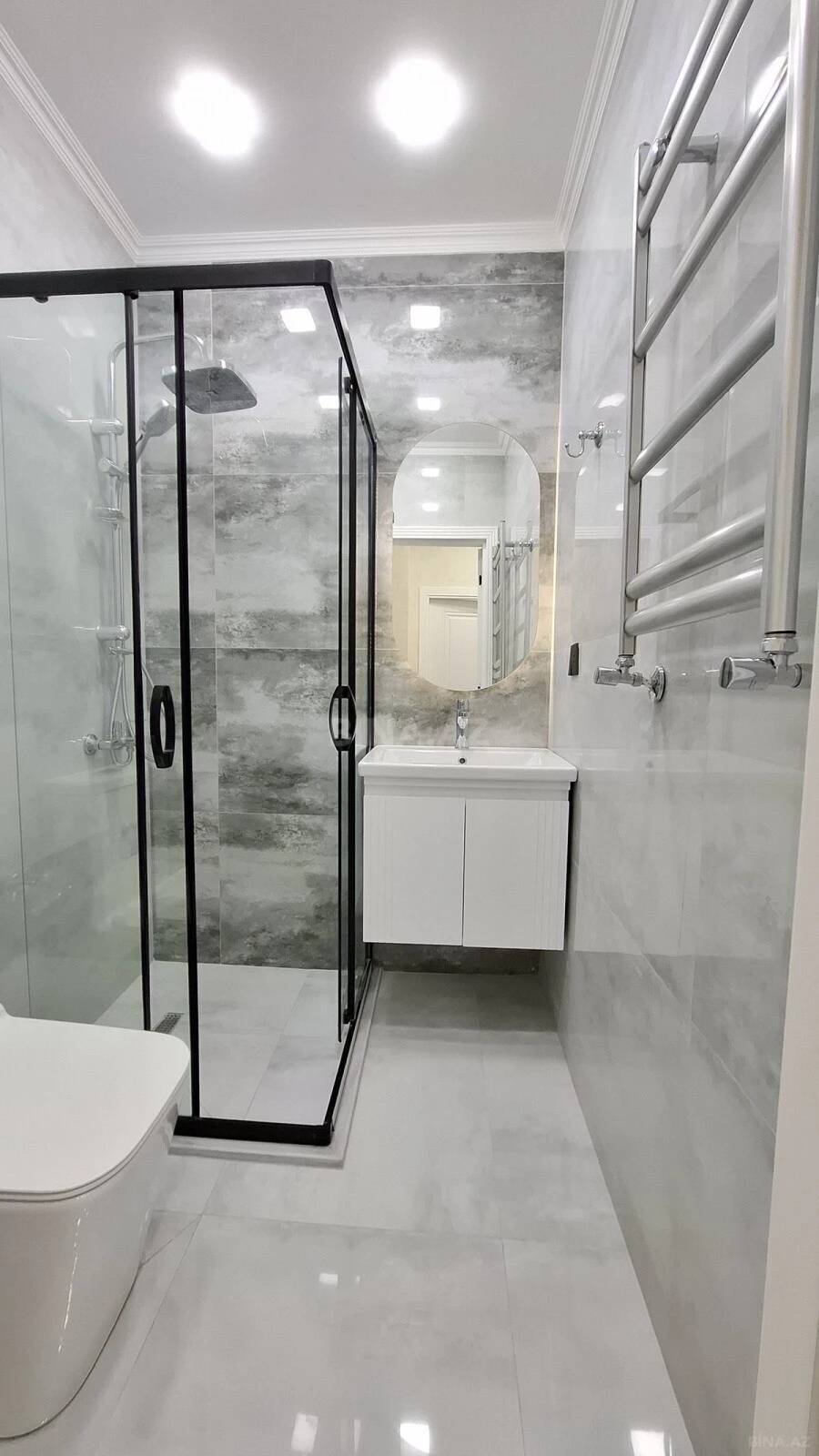 Satılır 2 otaqlı mənzil 57 m²
