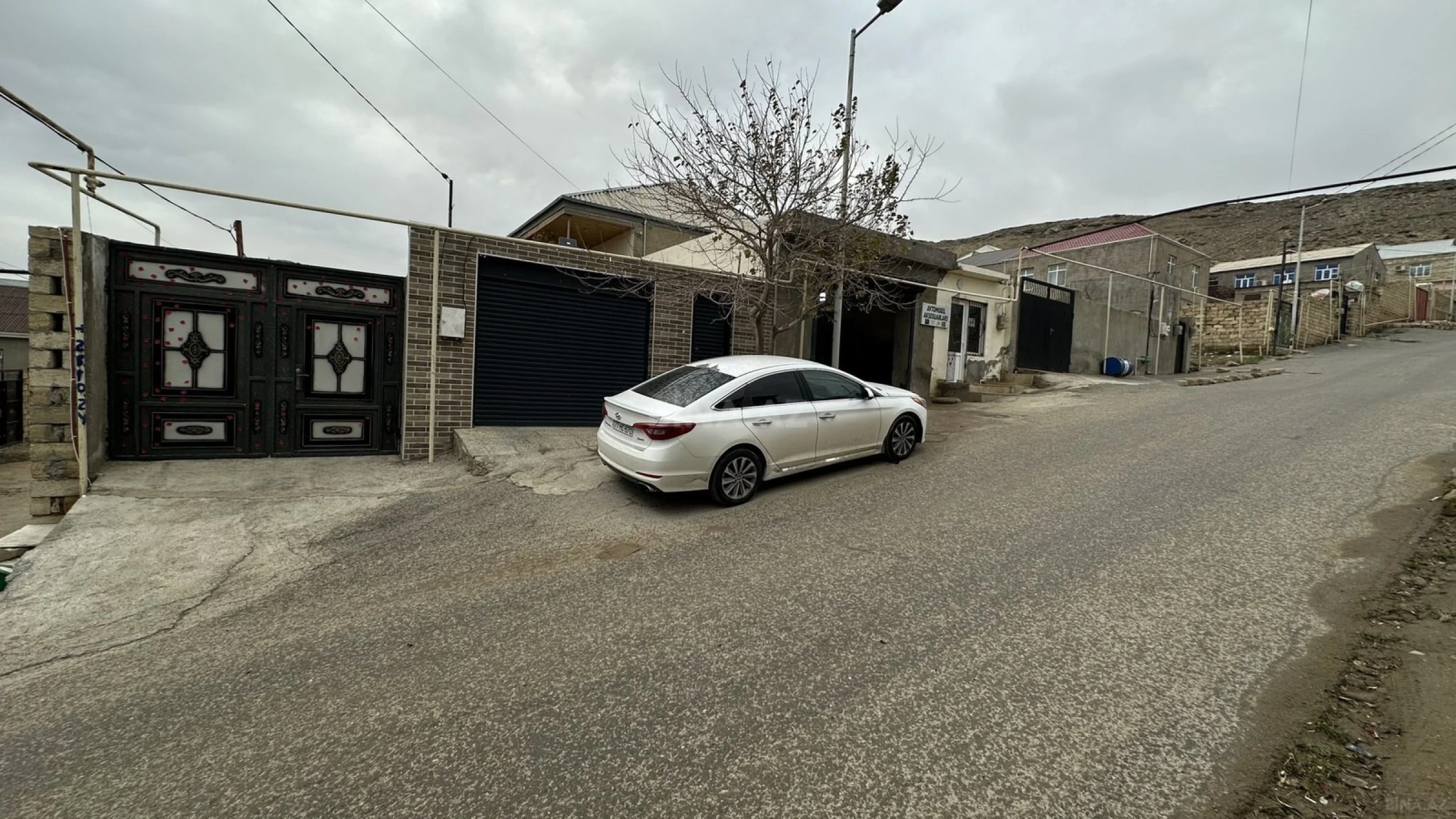 Satılır 3 otaqlı həyət evi 102 m²