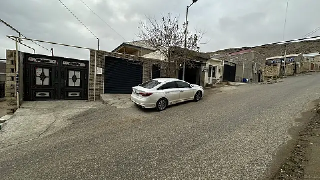 Satılır 3 otaqlı həyət evi 102 m²