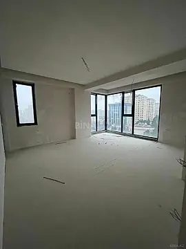 Satılır 2 otaqlı mənzil 78 m²