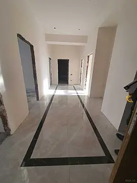 Satılır 4 otaqlı mənzil 132 m² — Bakı 4 otaq 132.00 m²
