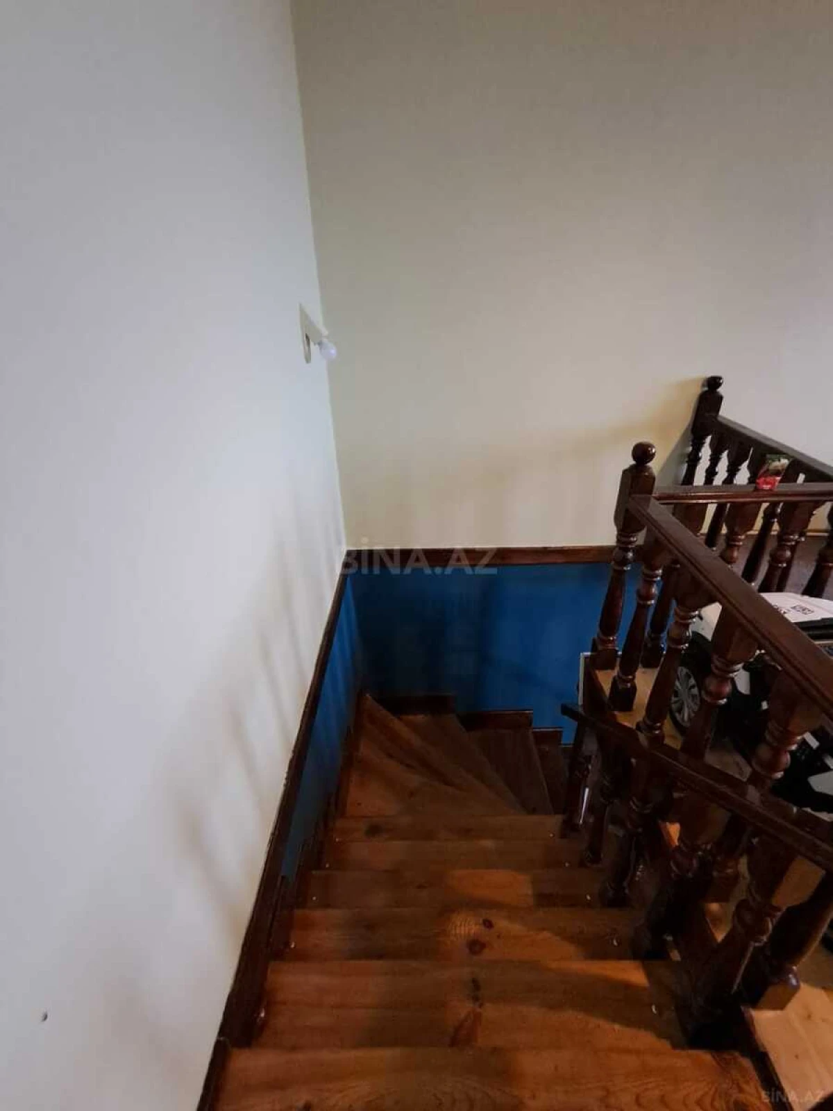 Satılır 5 otaqlı həyət evi 230 m²