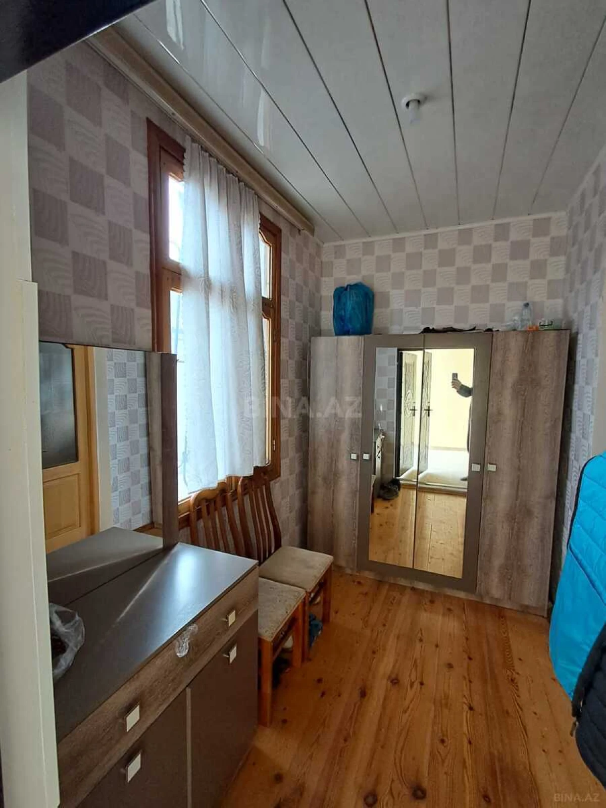 Satılır 5 otaqlı həyət evi 230 m²