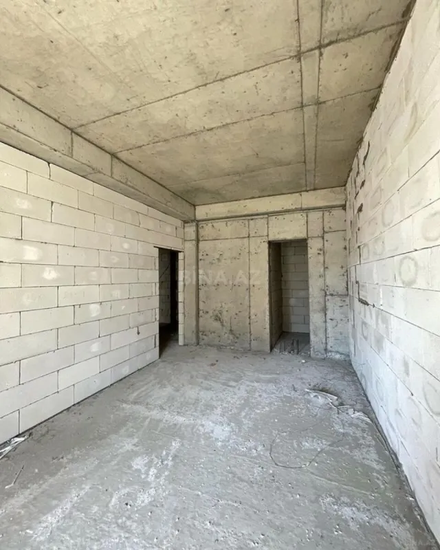 Satılır 4 otaqlı mənzil 139.2 m²