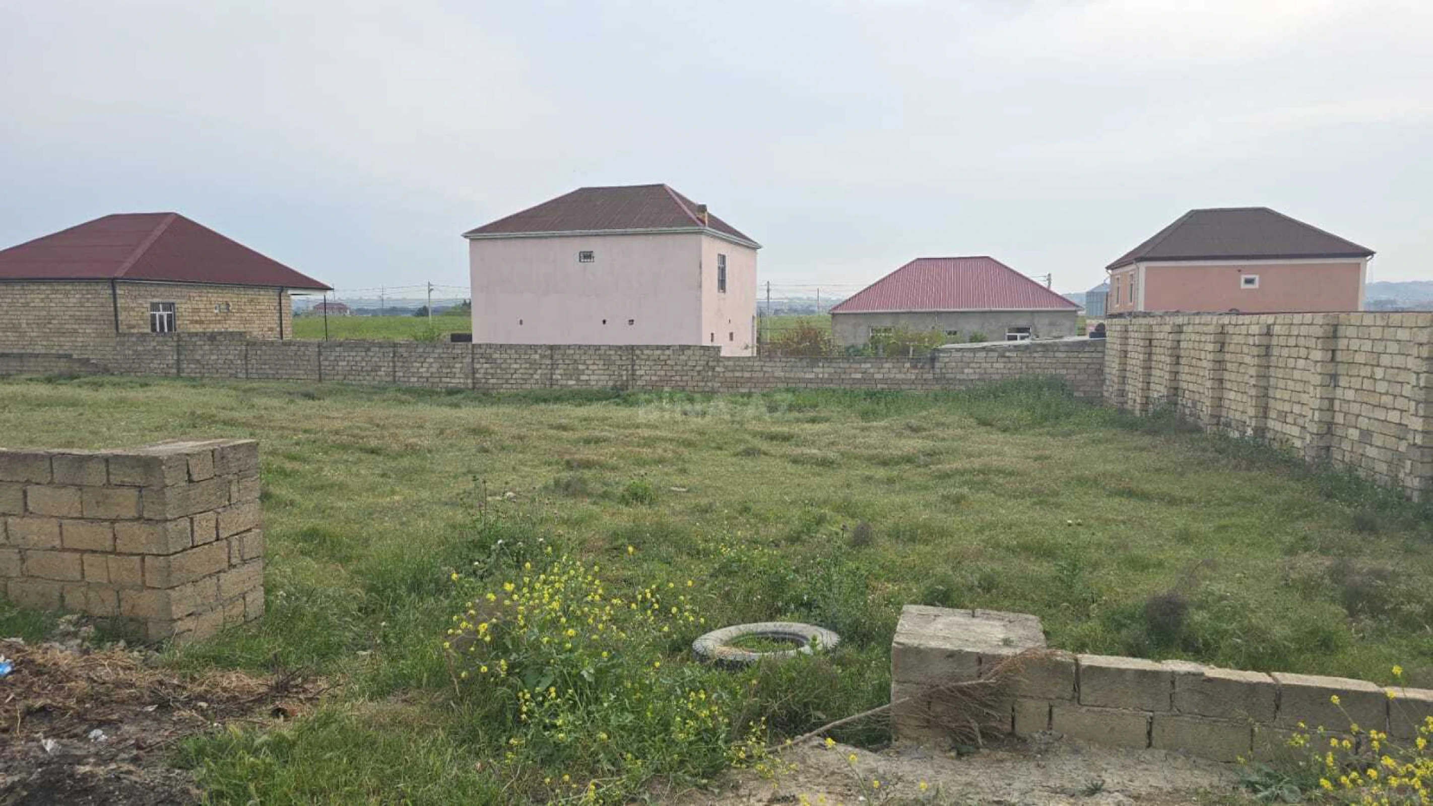 Satılır torpaq sahəsi 8 m²