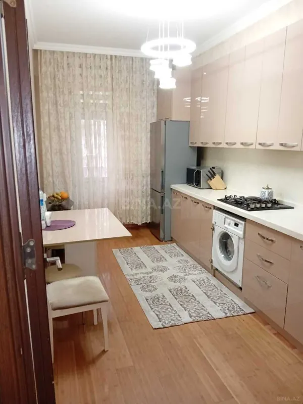 Satılır 3 otaqlı mənzil 88 m²