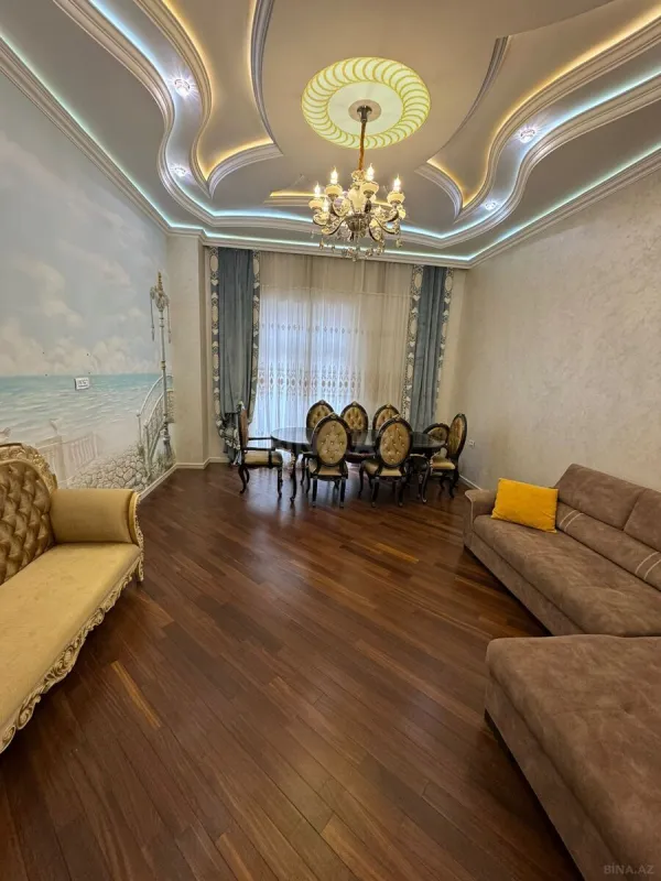 Satılır 4 otaqlı mənzil 145 m²