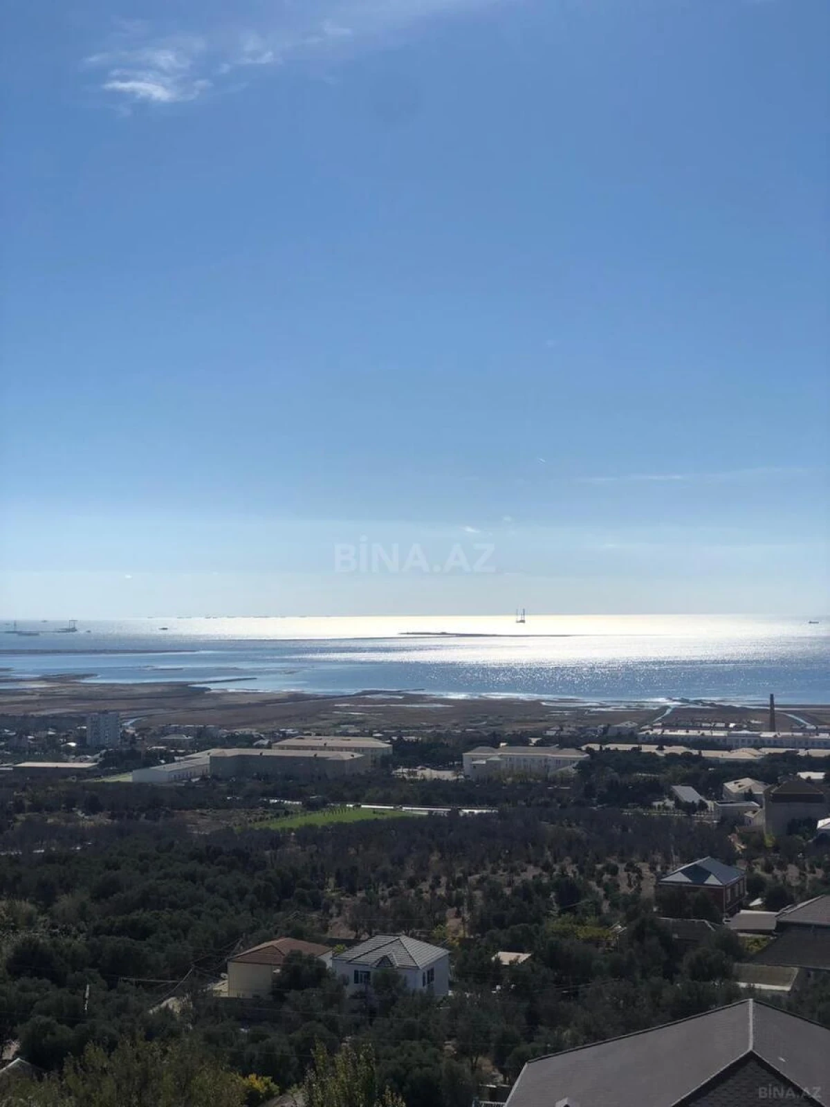 Satılır 2 otaqlı mənzil 105 m²