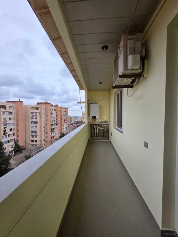 Satılır 5 otaqlı mənzil 80 m²
