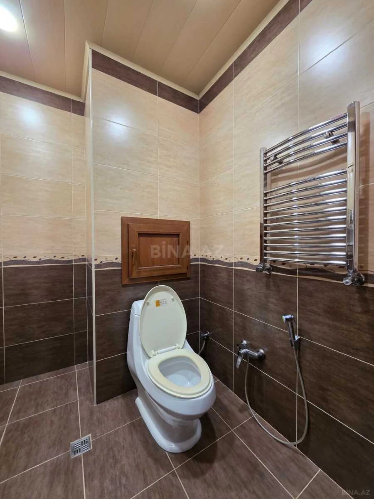 Satılır 5 otaqlı mənzil 80 m²