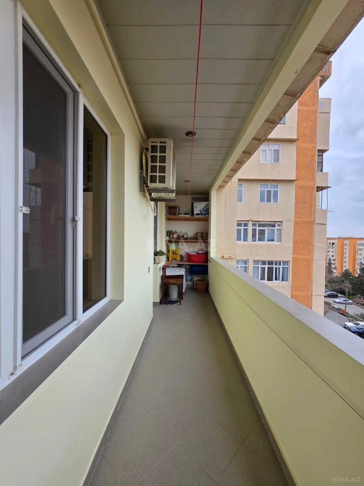 Satılır 5 otaqlı mənzil 80 m²