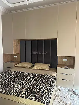 Kirayə verilir 2 otaqlı mənzil 70 m²