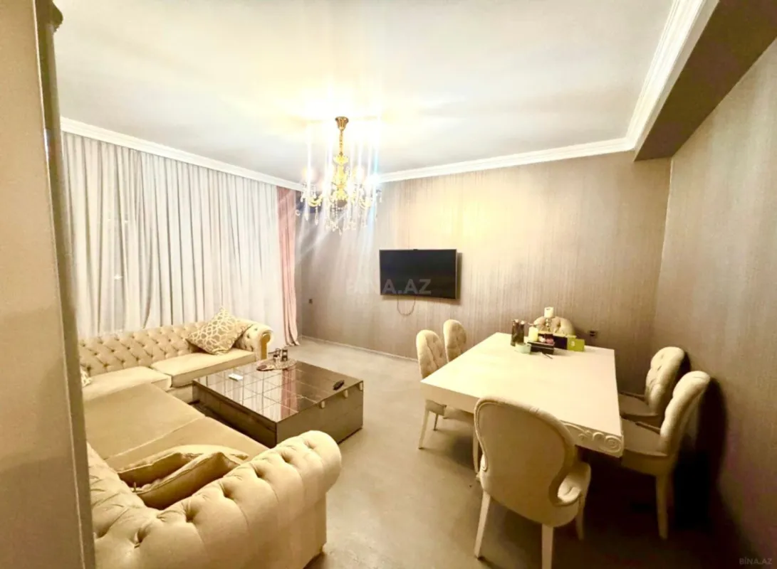 Kirayə verilir 2 otaqlı mənzil 95 m²