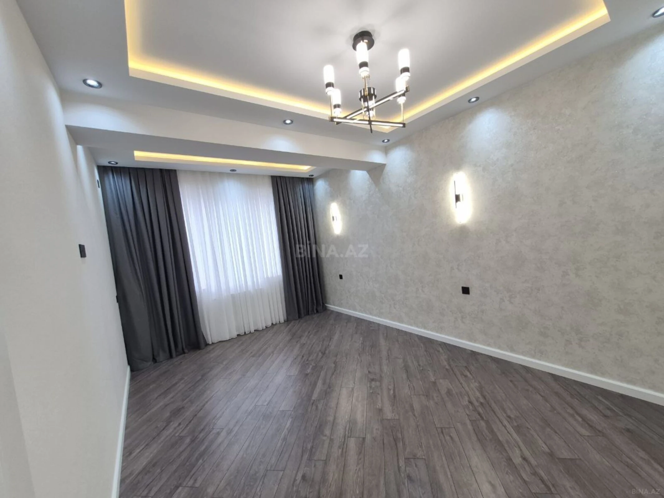 Satılır 3 otaqlı mənzil 84 m²