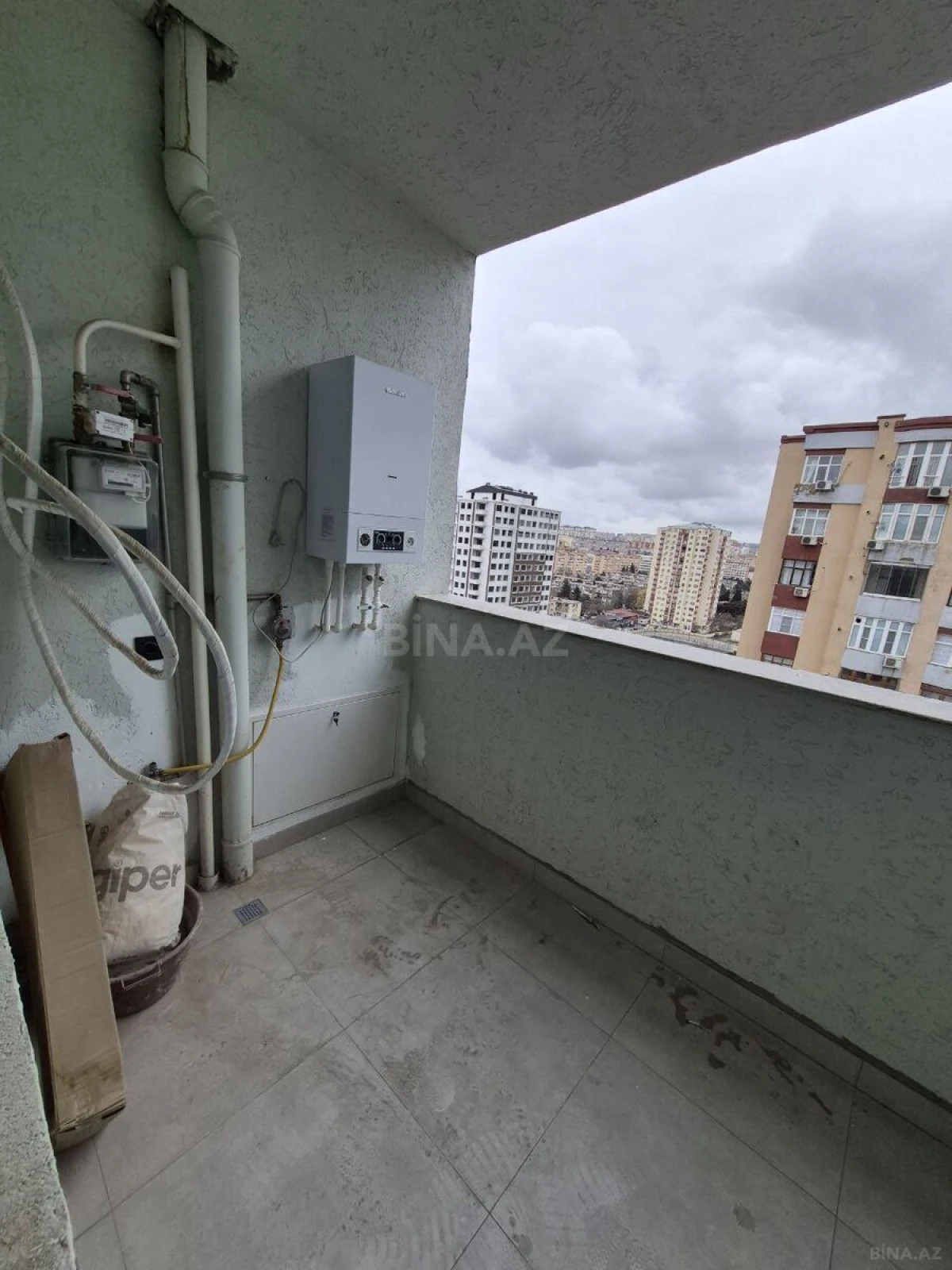 Satılır 3 otaqlı mənzil 84 m²