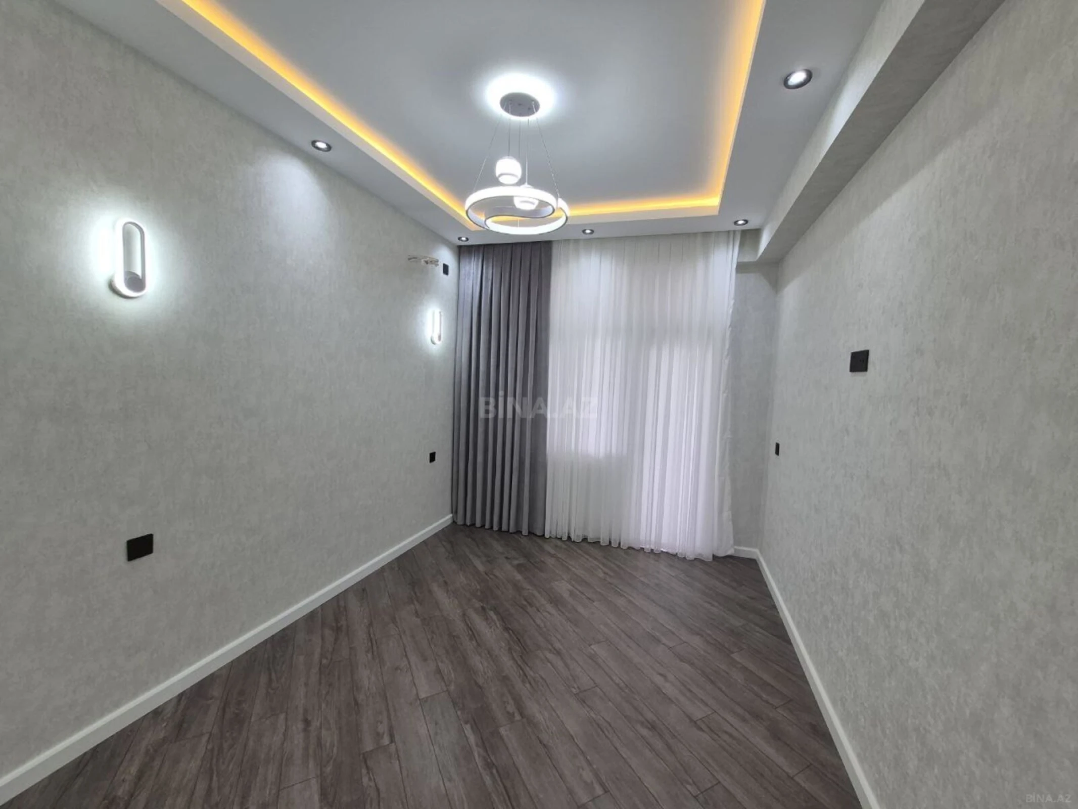 Satılır 3 otaqlı mənzil 84 m²