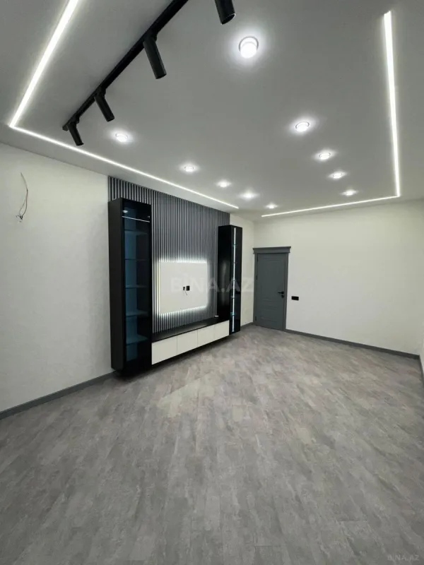 Satılır 2 otaqlı mənzil 65 m²