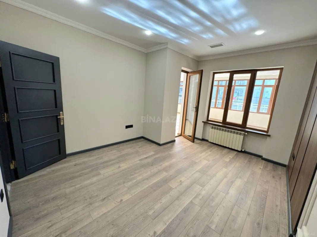 Kirayə verilir 14 otaqlı ofis 550 m²