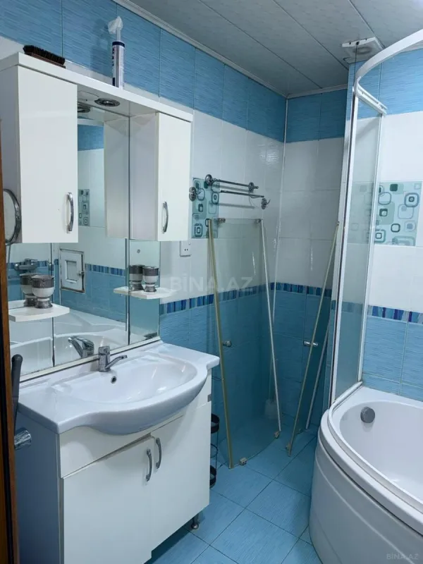 Satılır 2 otaqlı mənzil 101 m²