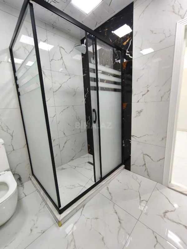 Kirayə verilir 2 otaqlı mənzil 66 m²