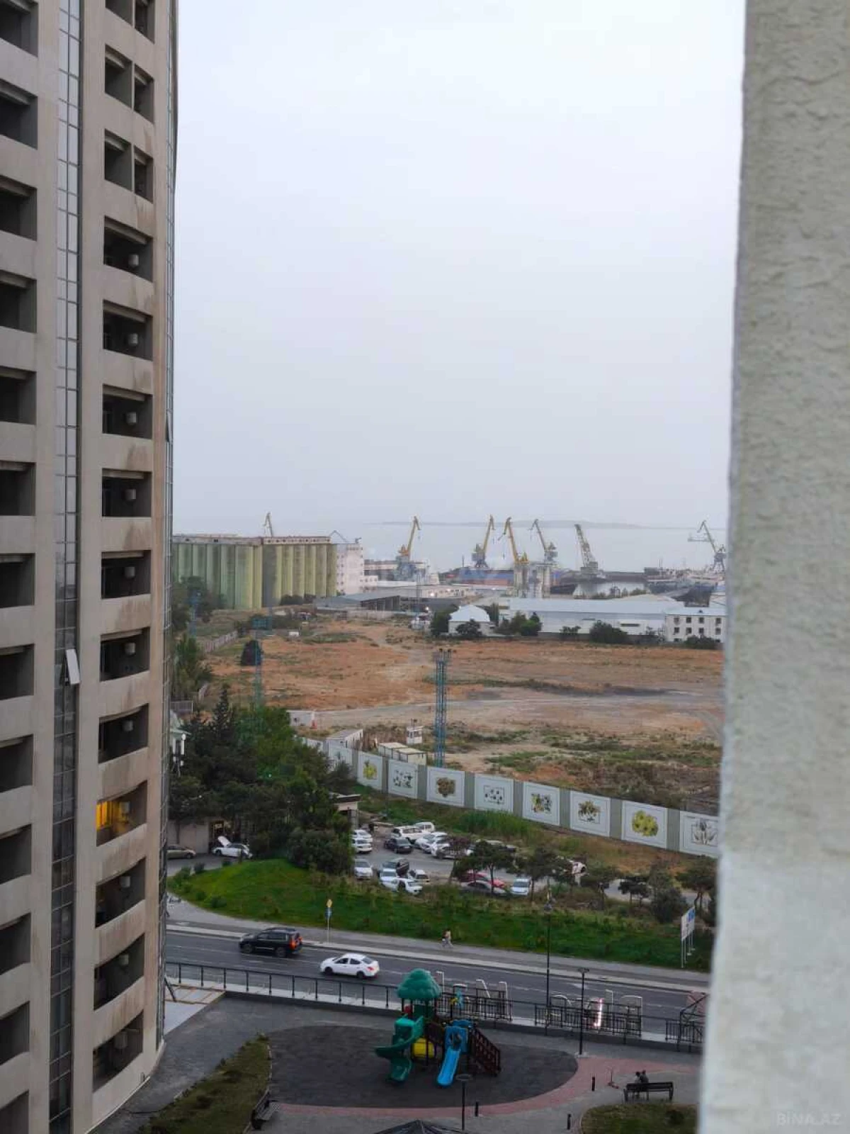 Kirayə verilir 2 otaqlı mənzil 66 m²