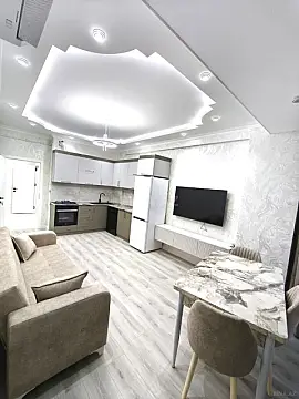 Kirayə verilir 2 otaqlı mənzil 66 m²