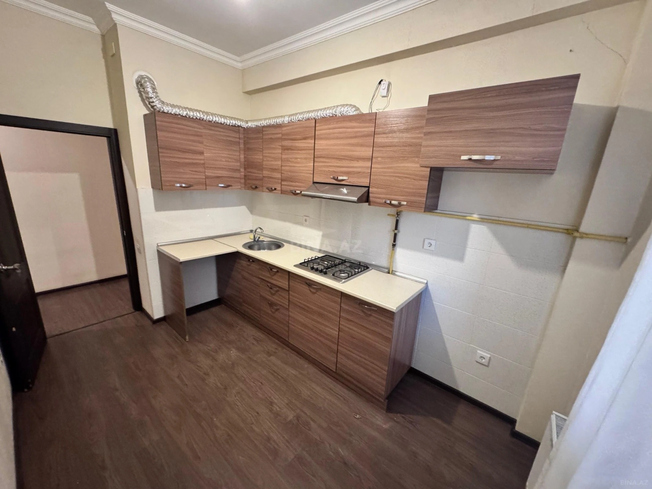 Satılır 2 otaqlı mənzil 60 m²
