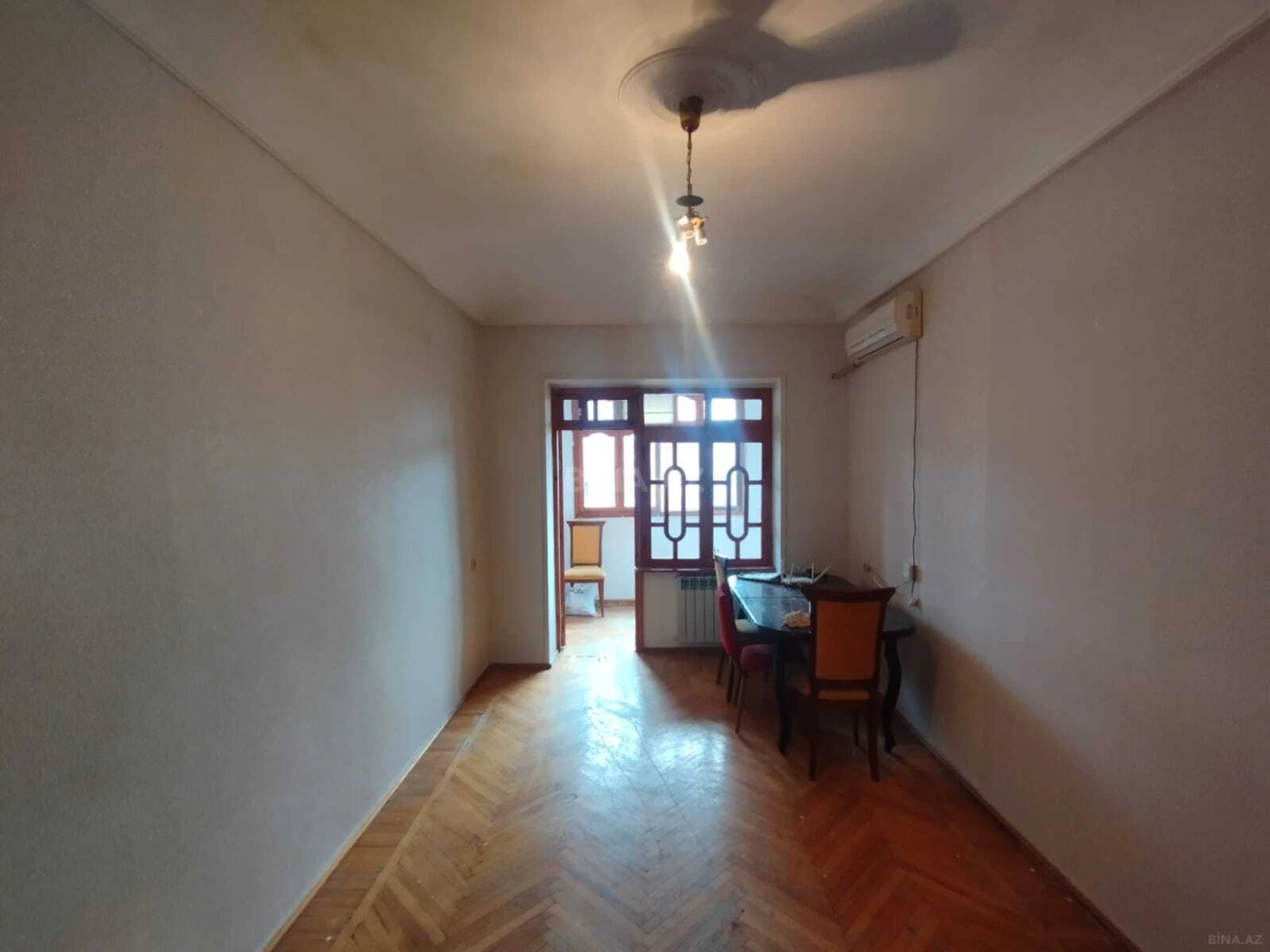 Satılır 2 otaqlı mənzil 53 m²