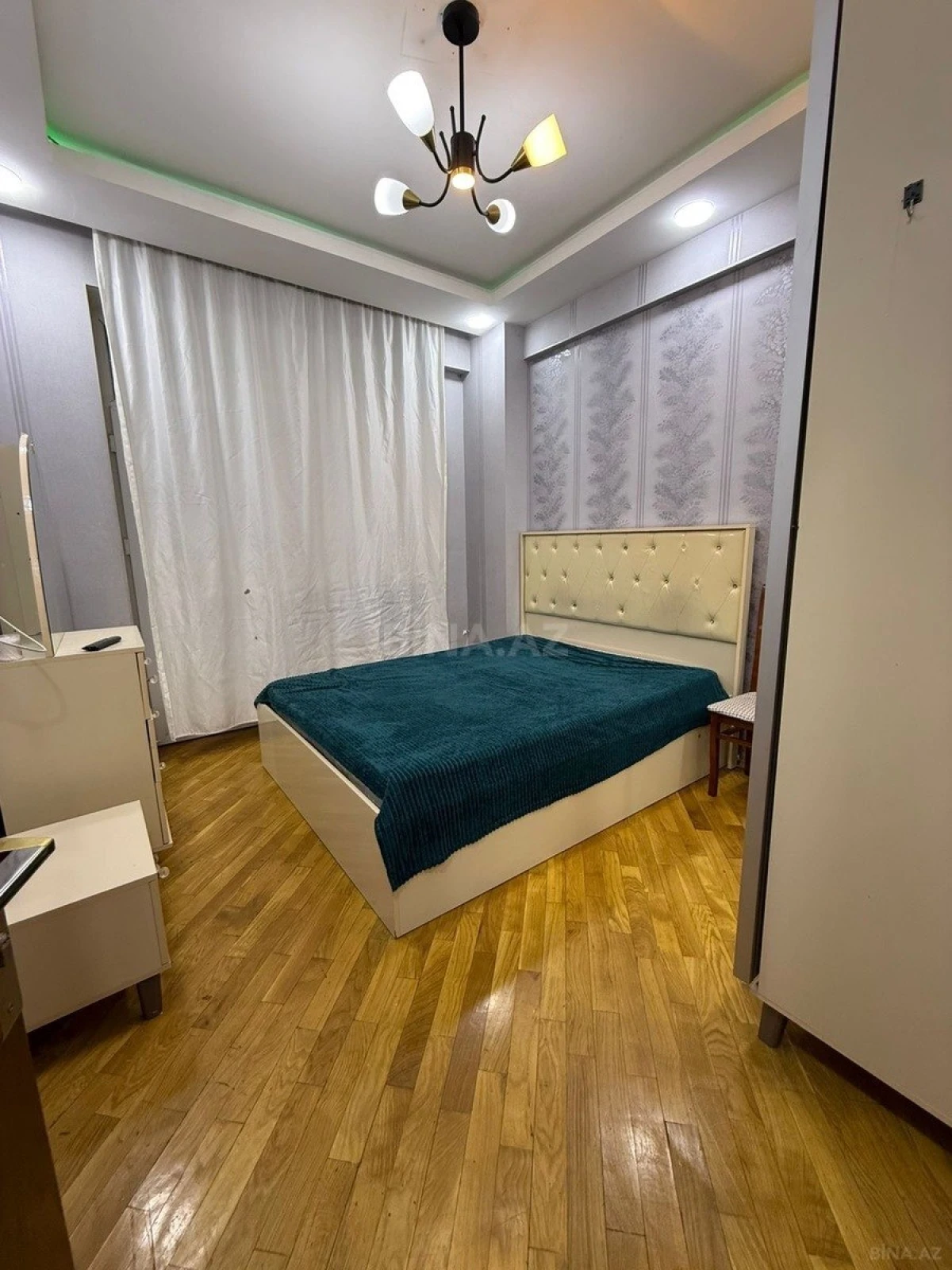 Satılır 2 otaqlı mənzil 55 m²