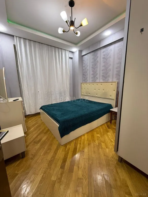 Satılır 2 otaqlı mənzil 55 m²