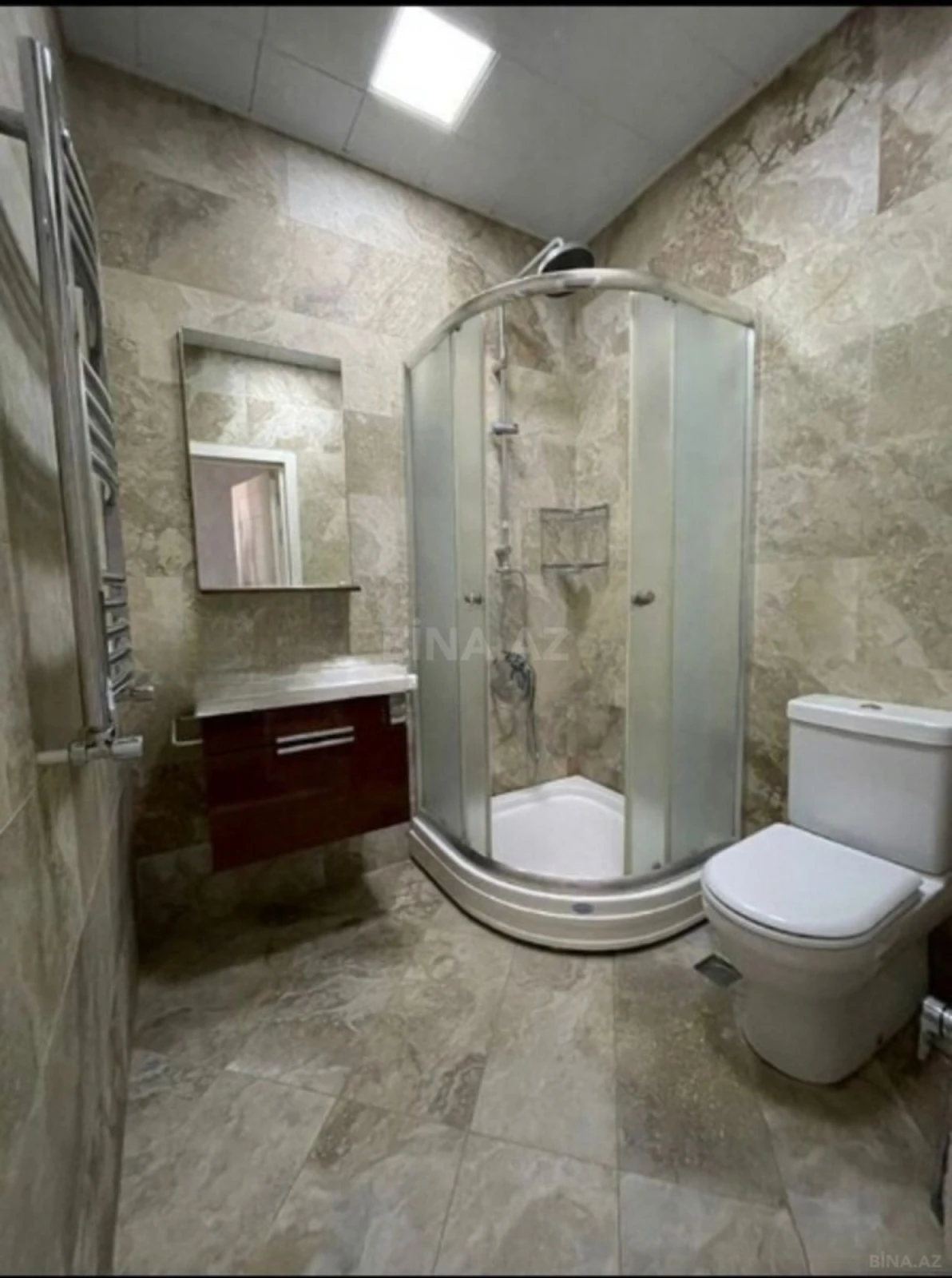 Kirayə verilir 3 otaqlı mənzil 105 m²