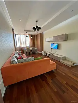 Kirayə verilir 3 otaqlı mənzil 105 m² — Bakı 3 otaq 105.00 m²