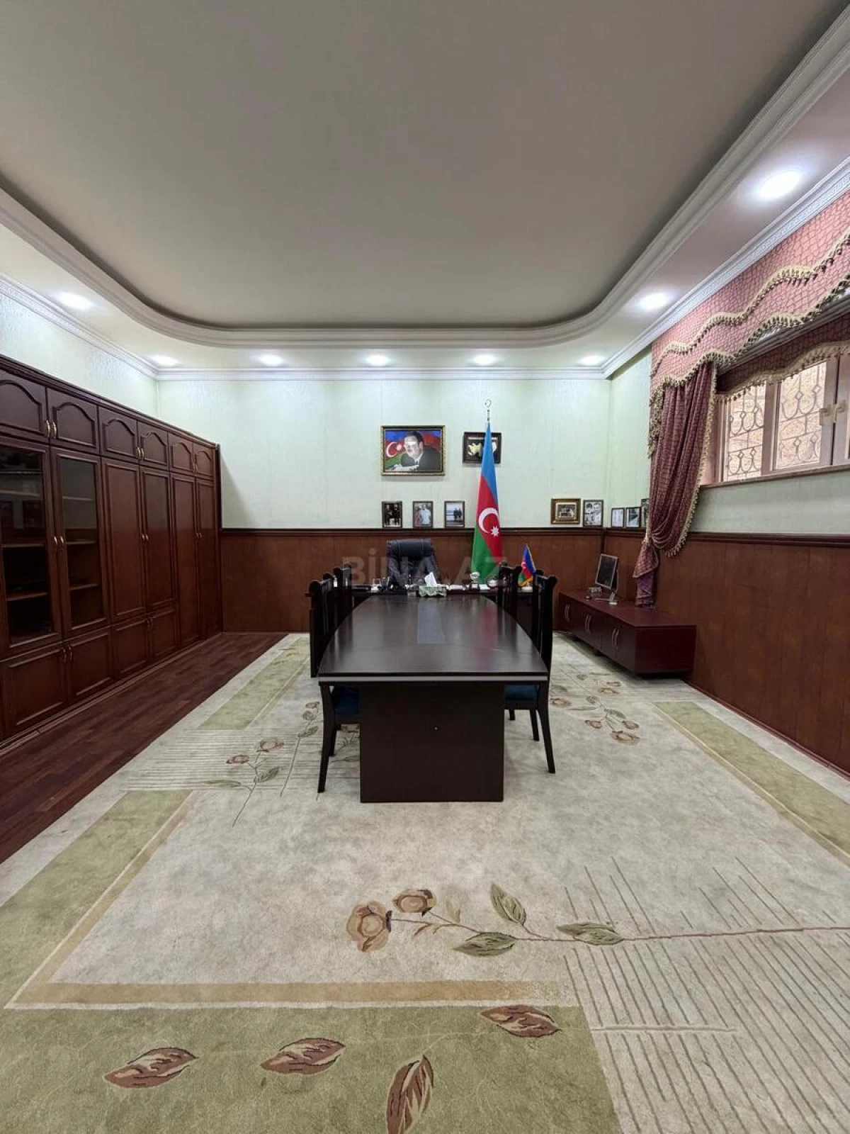 Kirayə verilir 5 otaqlı ofis 150 m²