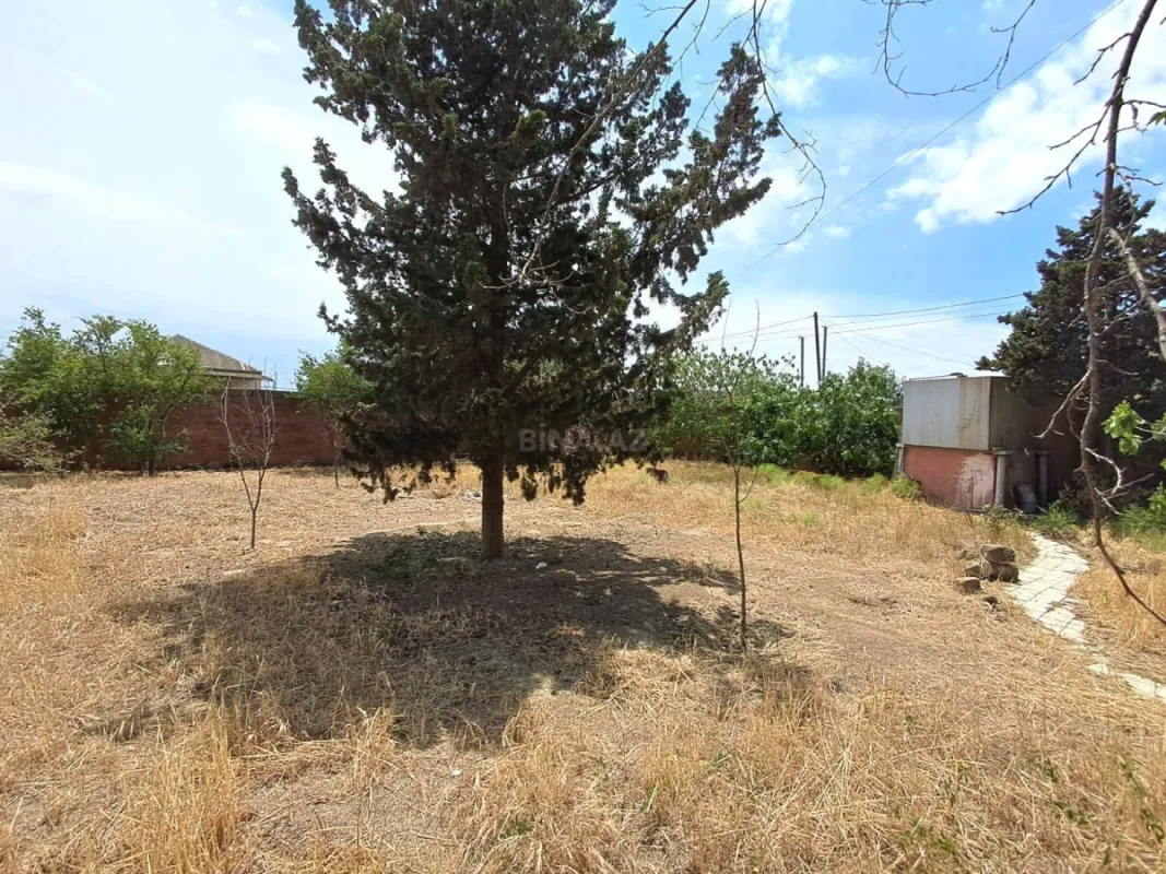 Satılır 7 otaqlı həyət evi 140 m²