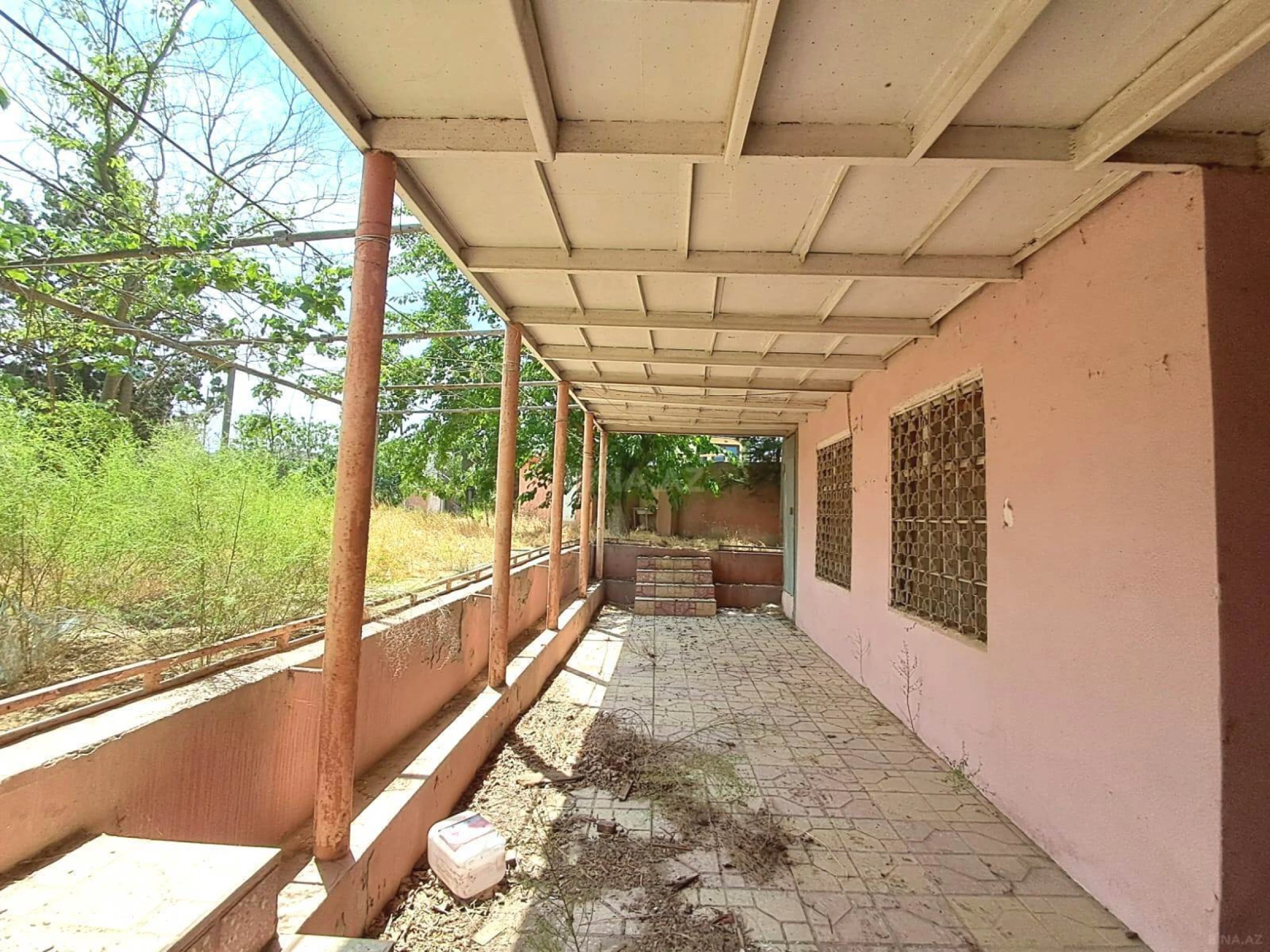 Satılır 7 otaqlı həyət evi 140 m²